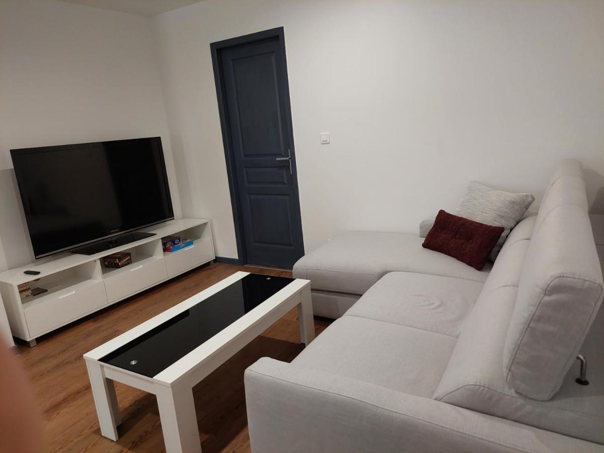 Bel Appart T2 Confortable En Plein Coeur De Sigean Exteriör bild